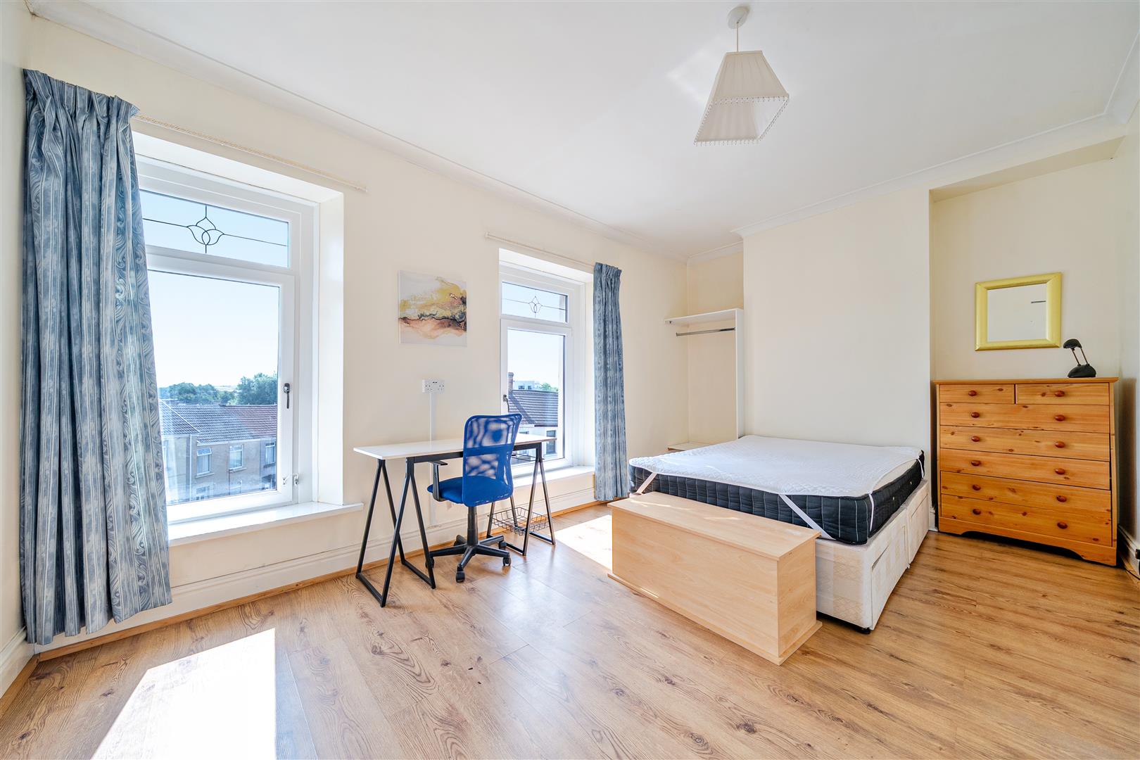 Kinley Street, St. Thomas, Swansea, SA1 8HE
